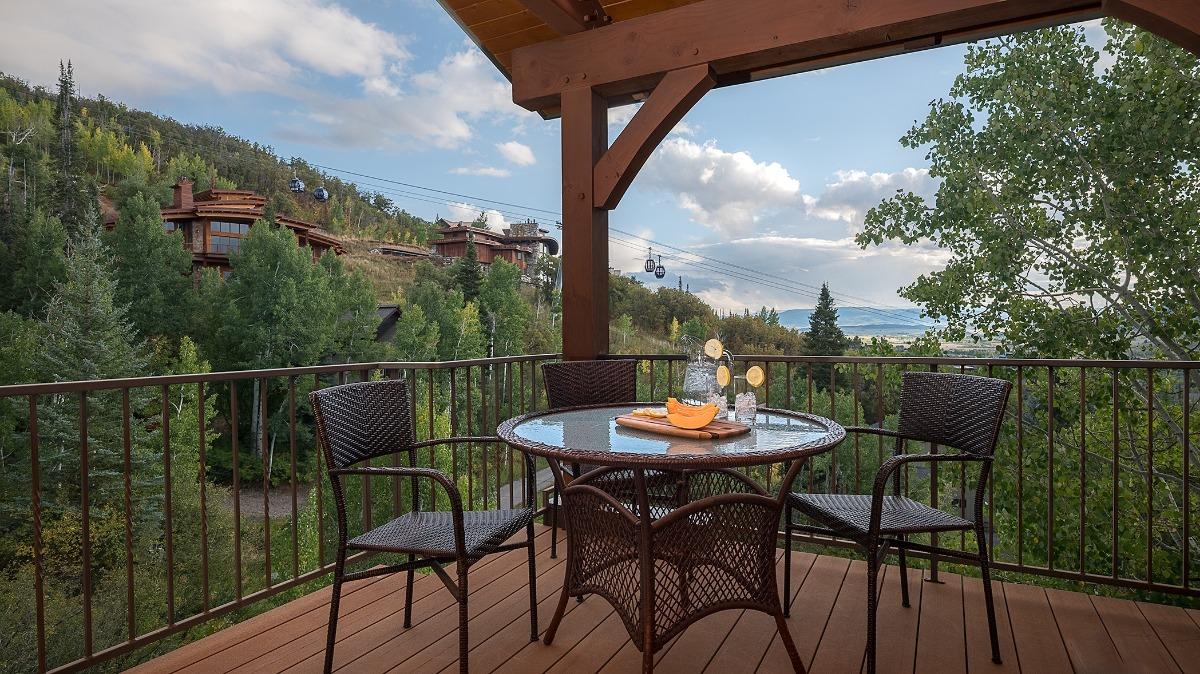 Valley View Retreat